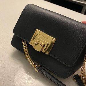 SOLD✨ MK Crossbody Bag